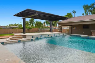 12823 W Keim Dr, Litchfield Park, AZ 85340 - Photo 11