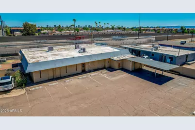 4496 N Black Canyon Highway, Phoenix, AZ 85017 - Photo 1