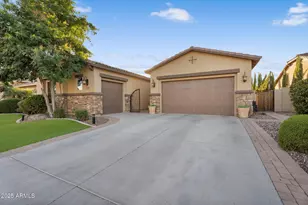 5070 S Pinaleno Pl, Chandler, AZ 85249 - Photo 5