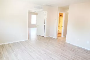 1373 S Wagon Wheel Ct, Chandler, AZ 85286 - Photo 17