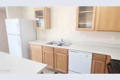 1373 S Wagon Wheel Court, Chandler, AZ 85286 - Photo 7