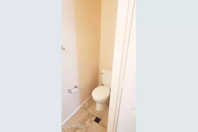 1373 S Wagon Wheel Court, Chandler, AZ 85286 - Photo 9