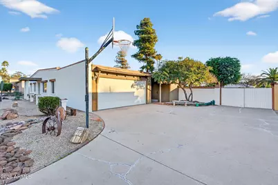 5539 E Sweetwater Avenue, Scottsdale, AZ 85254 - Photo 5