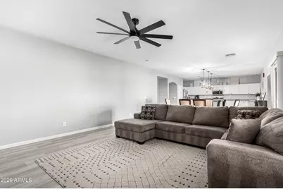 12362 W Highland Avenue, Avondale, AZ 85392 - Photo 7