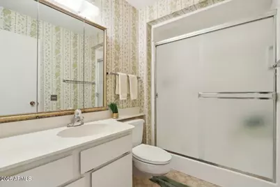 9706 W Long Hills Drive, Sun City, AZ 85351 - Photo 17