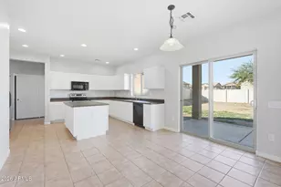 33728 S Colony Dr, Red Rock, AZ 85145 - Photo 9