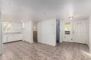 7827 N 61st Ave, Glendale, AZ 85301 - Photo 45