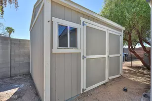 437 E Annette Dr, Phoenix, AZ 85022 - Photo 29