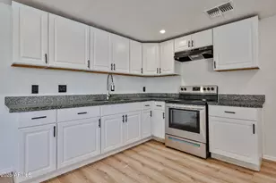 437 E Annette Dr, Phoenix, AZ 85022 - Photo 5