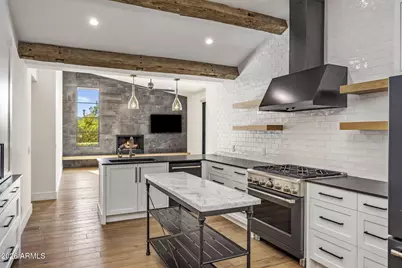 3727 E Clarendon Avenue, Phoenix, AZ 85018 - Photo 15