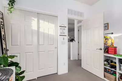 113 W Desert Vista Trail, San Tan Valley, AZ 85143 - Photo 19