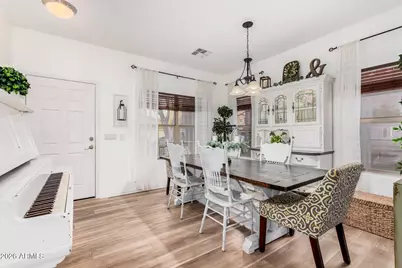 113 W Desert Vista Trail, San Tan Valley, AZ 85143 - Photo 5