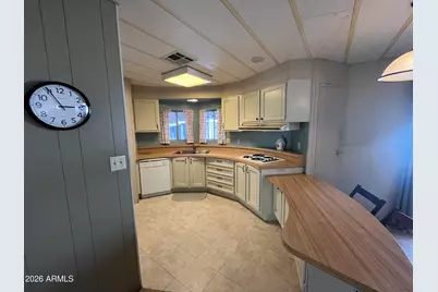 10960 N 67th Avenue #81, Glendale, AZ 85304 - Photo 9