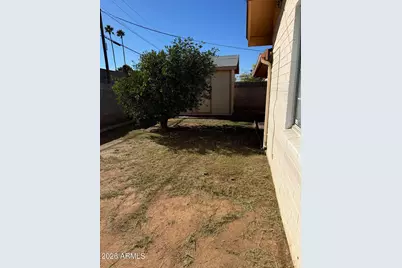 3827 E Vernon Avenue, Phoenix, AZ 85008 - Photo 5