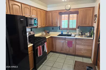 3827 E Vernon Avenue, Phoenix, AZ 85008 - Photo 1