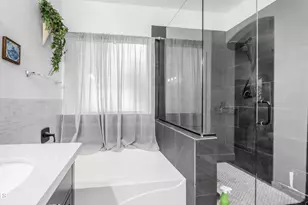 25084 N 68th Ave, Peoria, AZ 85383 - Photo 25