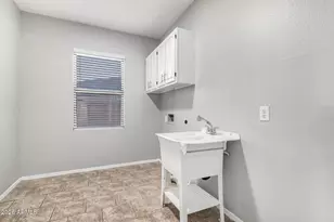 11906 W Washington St, Avondale, AZ 85323 - Photo 43