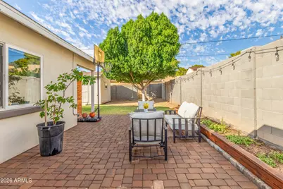 728 E State Avenue, Phoenix, AZ 85020 - Photo 3