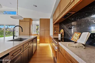 4928 E Paradise Ln, Scottsdale, AZ 85254 - Photo 11