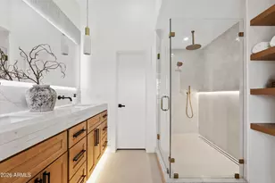 4928 E Paradise Ln, Scottsdale, AZ 85254 - Photo 17