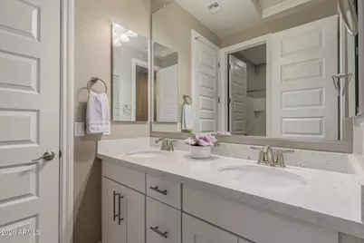 3022 E Wildhorse Drive, Gilbert, AZ 85297 - Photo 49