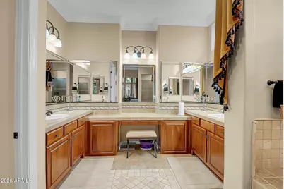 12588 W Maya Way, Peoria, AZ 85383 - Photo 17