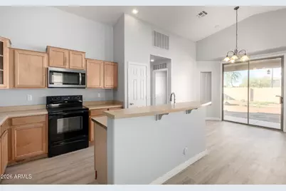 3230 S 74th Lane, Phoenix, AZ 85043 - Photo 13