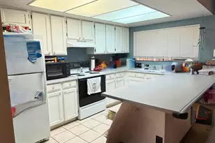 4151 W Shaw Butte Dr, Phoenix, AZ 85029 - Photo 1