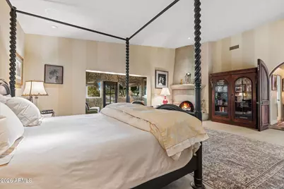 8500 N Golf Drive, Paradise Valley, AZ 85253 - Photo 21