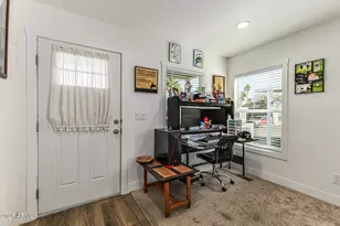 2060 N Center St, Mesa, AZ 85201 - Photo 5