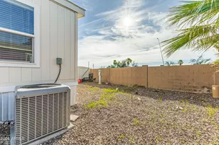 2060 N Center St, Mesa, AZ 85201 - Photo 25