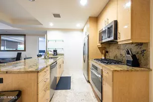 7131 E Rancho Vista Dr, Scottsdale, AZ 85251 - Photo 3