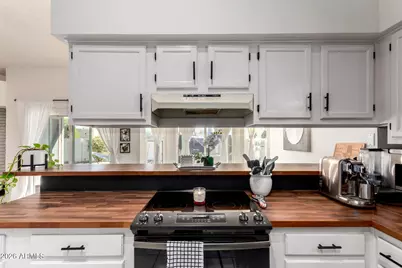 15651 N 39th Place, Phoenix, AZ 85032 - Photo 17