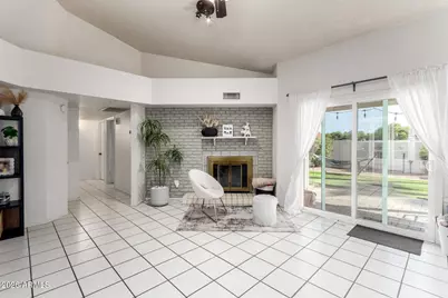 15651 N 39th Place, Phoenix, AZ 85032 - Photo 11