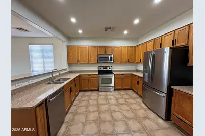 7136 S 70th Drive, Laveen, AZ 85339 - Photo 9