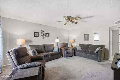 2064 S Farnsworth Drive #32, Mesa, AZ 85209 - Photo 7