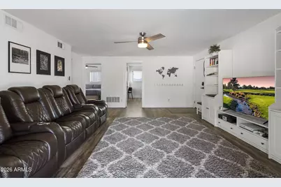 2034 E Glendale Avenue, Phoenix, AZ 85020 - Photo 9