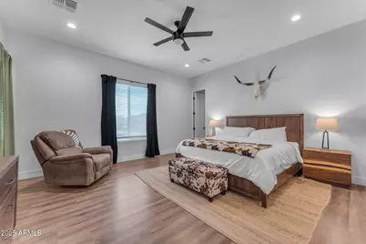 38024 N 15th Avenue, Phoenix, AZ 85086 - Photo 13