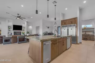 38024 N 15th Ave, Phoenix, AZ 85086 - Photo 11