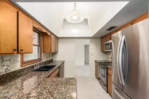 650 E Malibu Dr, Tempe, AZ 85282 - Photo 11