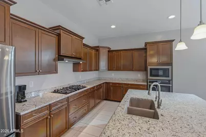 1451 W Savannah Tree Avenue, San Tan Valley, AZ 85140 - Photo 9