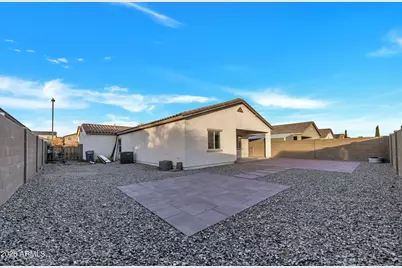 21139 W Hubbell Street, Buckeye, AZ 85396 - Photo 25