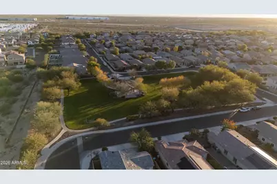 21139 W Hubbell Street, Buckeye, AZ 85396 - Photo 35