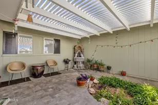 10705 W Camelot Cir, Sun City, AZ 85351 - Photo 3