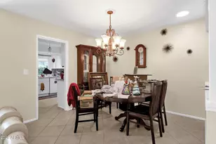 10705 W Camelot Cir, Sun City, AZ 85351 - Photo 5