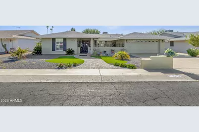 10705 W Camelot Circle, Sun City, AZ 85351 - Photo 1