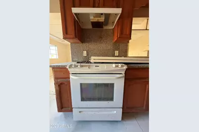 2415 W Maryland Avenue, Phoenix, AZ 85015 - Photo 9