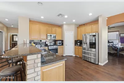 3605 S Danielson Way, Chandler, AZ 85286 - Photo 5