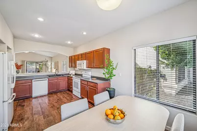 2141 W Redwood Drive, Chandler, AZ 85248 - Photo 11