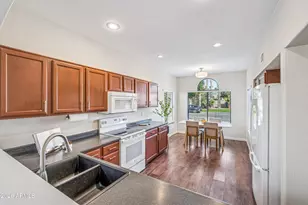 2141 W Redwood Dr, Chandler, AZ 85248 - Photo 9